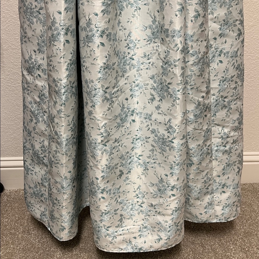 Maison Amory Windsor Maxi Dress - Picture 7 of 15